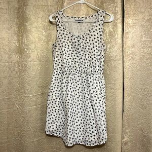 Gap Dress. White With Flower Print. Size Medium.